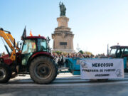 Els pagesos del tall al Port de Tarragona comencen a aixecar la protesta