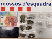 Detingut un home que distribuïa drogues en bicicleta per Reus