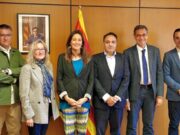 Niubó destaca “la importància de la dimensió educativa” de les colònies després de reunir-se amb la patronal del sector